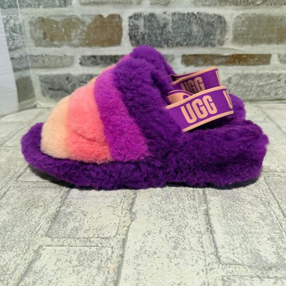 Ugg Women's multi Sandals